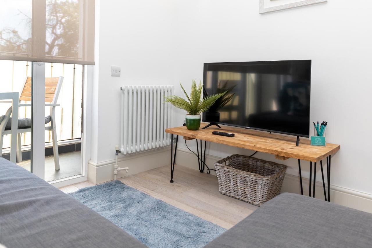 The Old Stables Apartment Southampton Ngoại thất bức ảnh